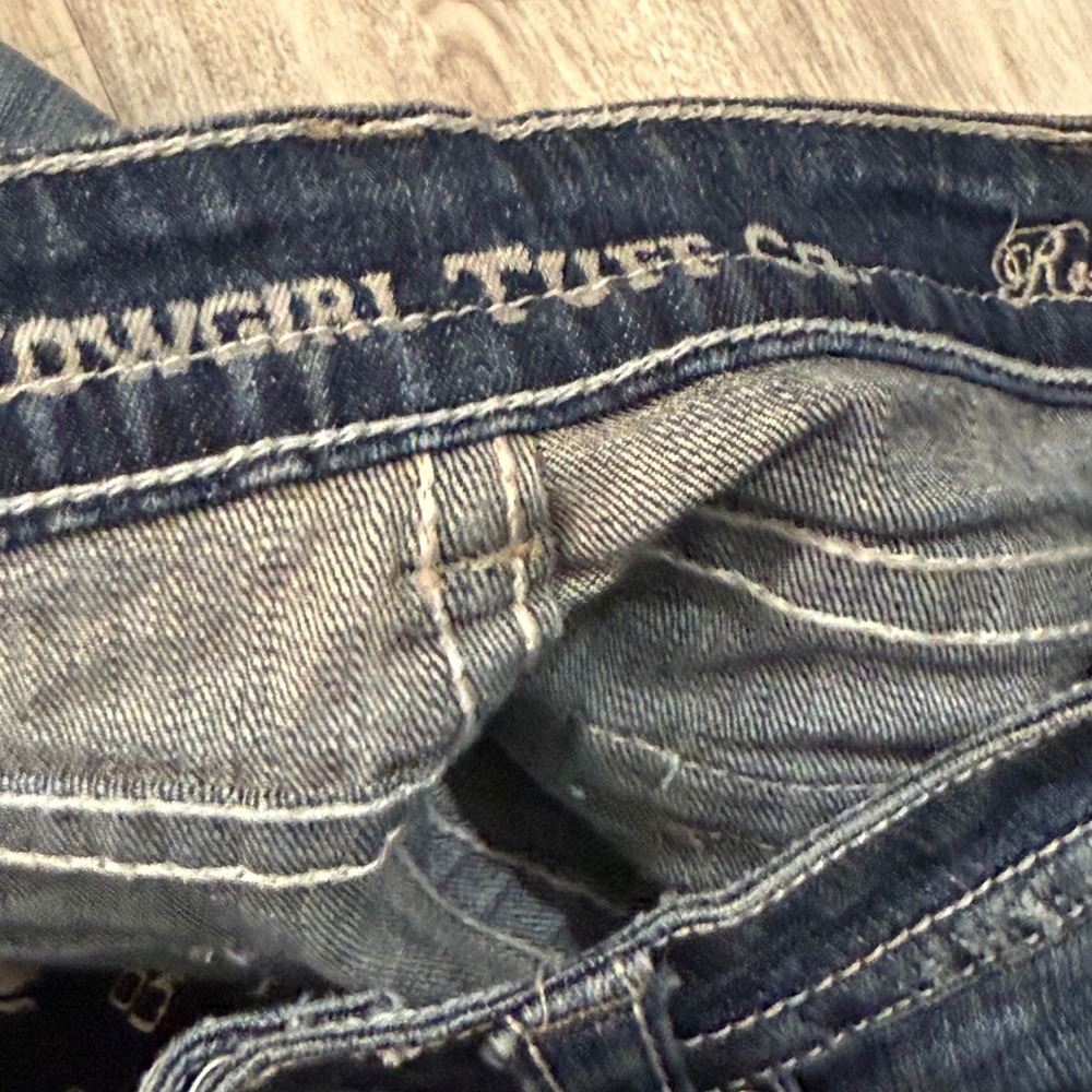 Roses and Truth Blue Denim‎ Jeans Cross Floral Embroidered Distressed Flare 29 - Picture 4 of 8